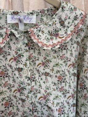 NWOT Rachel Riley Floral Peter Pan Collar Blouse Top natural fibers 100% cotton